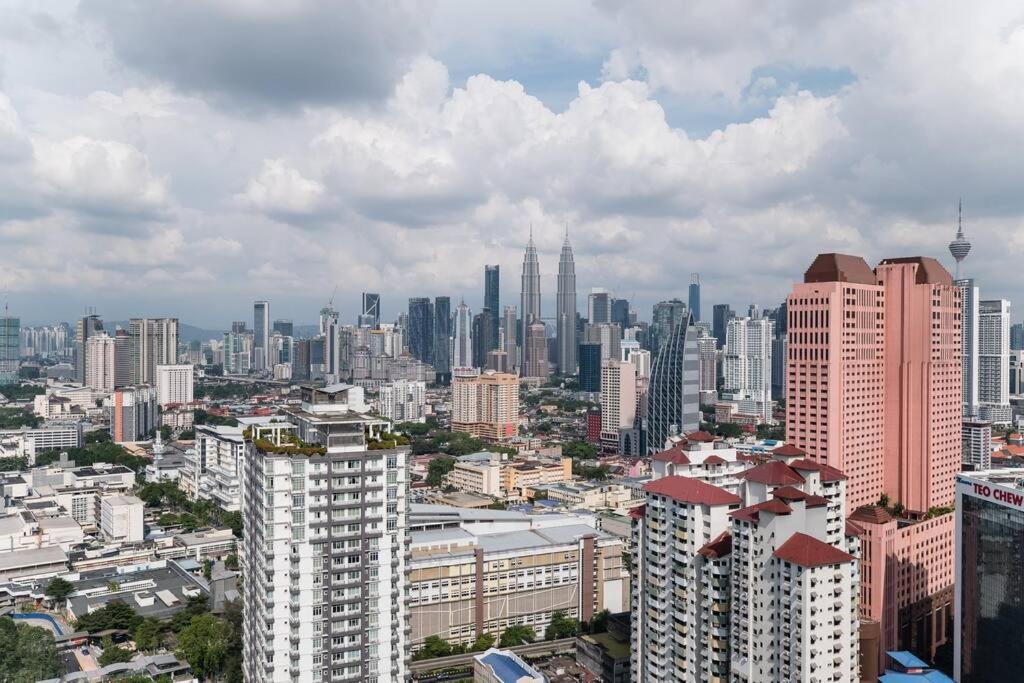 Tr Residence Lovely 3 Bedroom Unit 6Pax Next To Titiwangsa Lrt Kuala Lumpur Extérieur photo